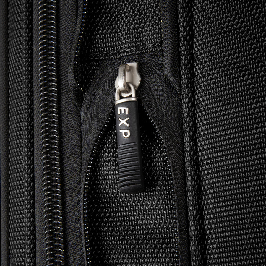 Sigma 7.0 Softside Carry-On Expandable Spinner