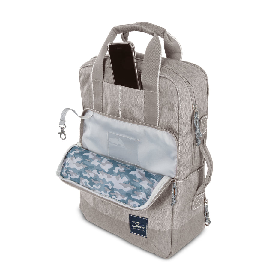 Rainier Deluxe Backpack - 17 L