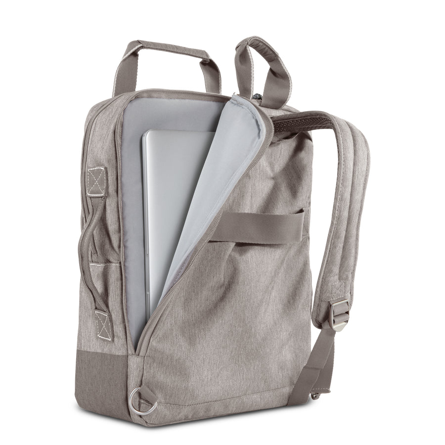 Rainier Deluxe Backpack - 17 L