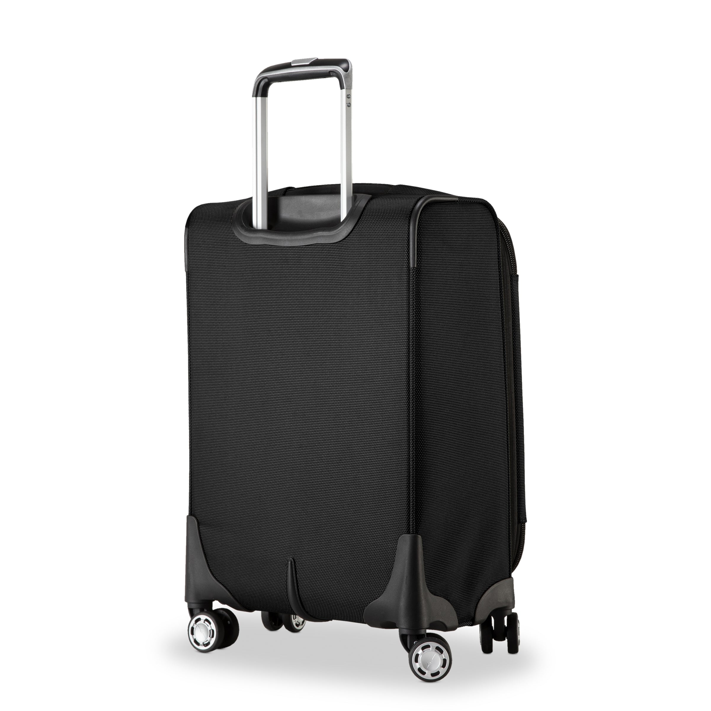 Sigma 7.0 Carry-On | Skyway Luggage