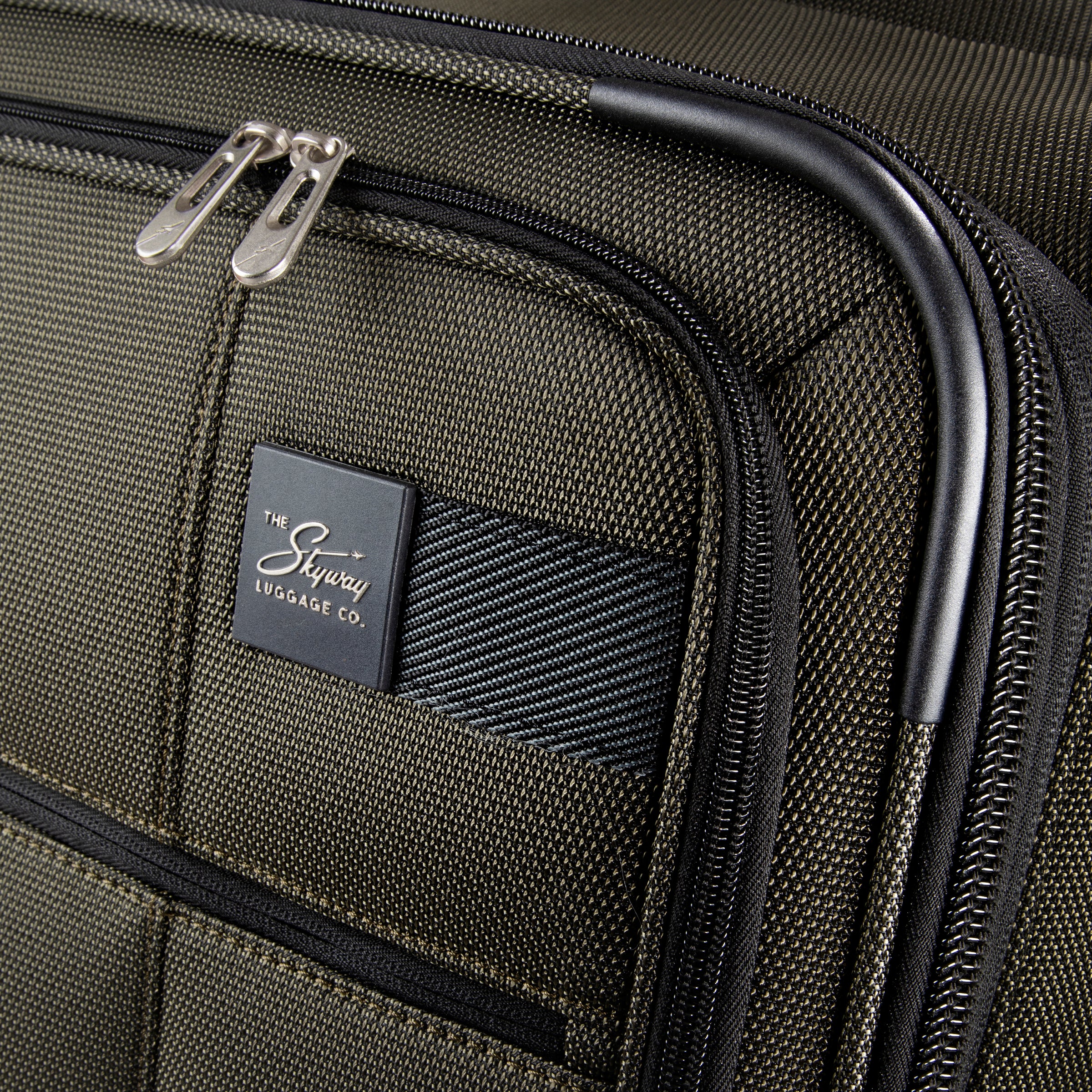 Sigma 7.0 Softside Expandable 2-Piece Set (20