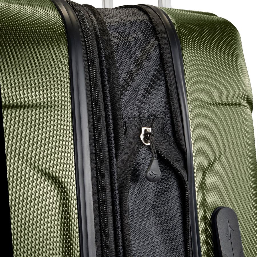Nimbus 5.0 Large Check-In Expandable Spinner