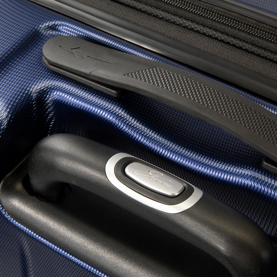 Nimbus 5.0 Large Check-In Expandable Spinner